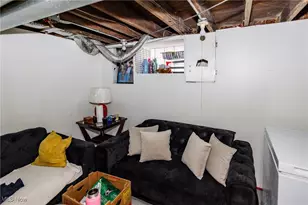 19344 Pasnow Ave, Euclid, OH 44119 - Photo 17