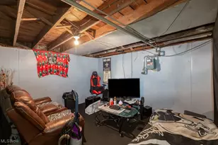 601 Melrose Pl NE, Canton, OH 44714 - Photo 15