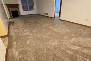 1409 Waters Edge Dr, Akron, OH 44313 - Photo 3