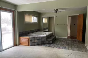 3809 N Glenridge Rd, Green, OH 44319 - Photo 9