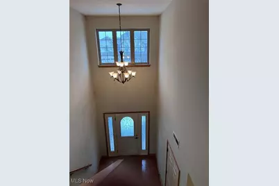 294 Lakewick Lane, Willowick, OH 44095 - Photo 7