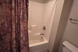 294 Lakewick Ln, Willowick, OH 44095 - Photo 13