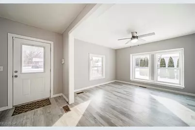 1723 E 49th Street, Ashtabula, OH 44004 - Photo 9