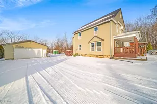 1723 E 49th St, Ashtabula, OH 44004 - Photo 3