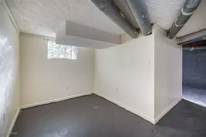 849 Glenn Street, Akron, OH 44320 - Photo 15