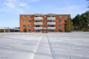 521 Tollis Pkwy, Grandview Heights, OH 44147 - Photo 33