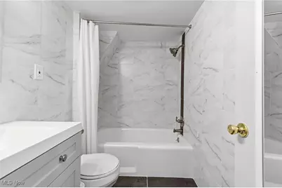 521 Tollis Parkway #191, Grandview Heights, OH 44147 - Photo 17