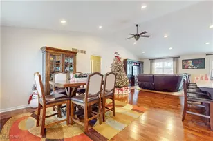 1343 Courtland Rd, Weirton, WV 26062 - Photo 7