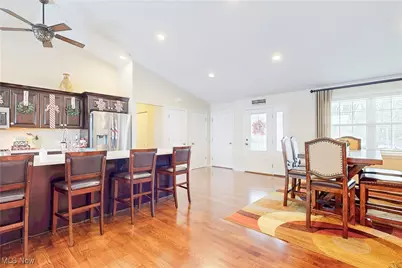 1343 Courtland Road, Weirton, WV 26062 - Photo 5