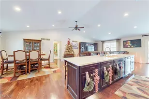 1343 Courtland Rd, Weirton, WV 26062 - Photo 11