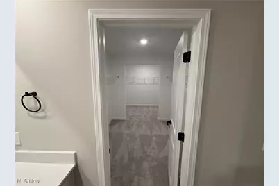 32727 Sandridge Run, Avon Lake, OH 44012 - Photo 11