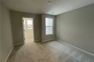 32727 Sandridge Run, Avon Lake, OH 44012 - Photo 13