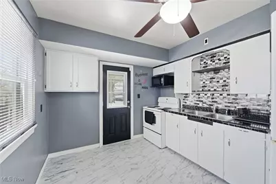 4529 W 150th Street, Loveland, OH 44135 - Photo 15