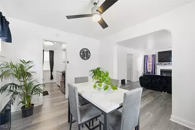 5246 Philip Avenue, Maple Heights, OH 44137 - Photo 15