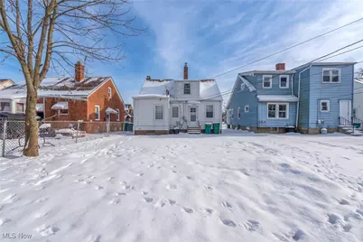 5246 Philip Avenue, Maple Heights, OH 44137 - Photo 5