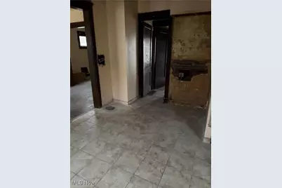 9710 Parmelee Avenue, Loveland, OH 44108 - Photo 5