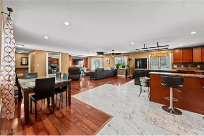 10121 Crows Nest Cove, Aurora, OH 44202 - Photo 7