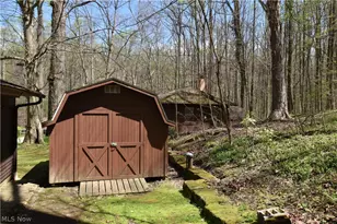 9316 Lakewood Dr NE, Mineral City, OH 44656 - Photo 27
