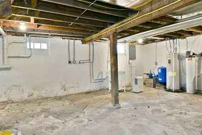 1970 Newdale Avenue, Akron, OH 44320 - Photo 41