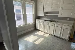 474 E 128th St, Loveland, OH 44108 - Photo 3