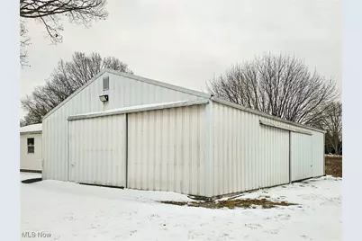 2233 Genoa Avenue SW, Massillon, OH 44646 - Photo 7
