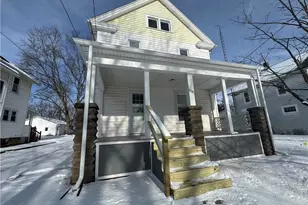 226 E 10th St, Ashland, OH 44805 - Photo 1