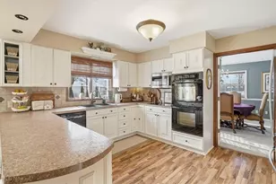 310 Tonawanda Trail SW, Hartville, OH 44632 - Photo 15