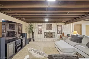 310 Tonawanda Trail SW, Hartville, OH 44632 - Photo 39