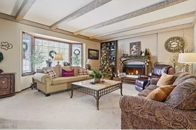 310 Tonawanda Trail SW, Hartville, OH 44632 - Photo 7