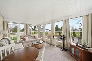 310 Tonawanda Trail SW, Hartville, OH 44632 - Photo 23