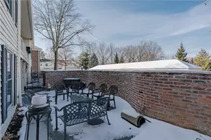 25 Berkshire Ct, Akron, OH 44313 - Photo 21