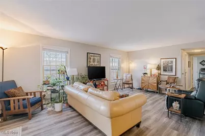 25 Berkshire Court #3A, Akron, OH 44313 - Photo 5