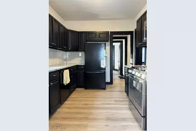 84 E Ido Avenue, Akron, OH 44301 - Photo 7