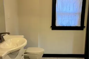 84 E Ido Ave, Akron, OH 44301 - Photo 9