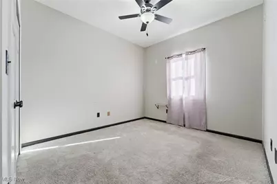 1516 Wisteria Avenue SW, Hartville, OH 44632 - Photo 23