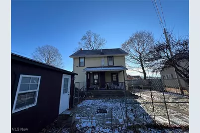 11238 Center Drive NE, Sandyville, OH 44671 - Photo 1