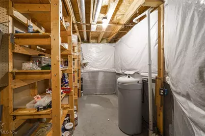 909 Grand View Lane, Aurora, OH 44202 - Photo 35