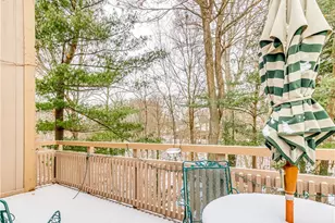 623 Meredith Ln, Cuyahoga Falls, OH 44223 - Photo 3