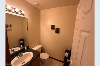 3238 E 140th Street, Loveland, OH 44120 - Photo 7