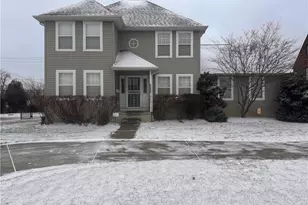 3238 E 140th St, Loveland, OH 44120 - Photo 1