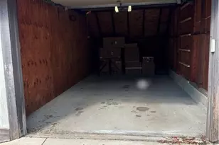 1722 Treetop Trail, Akron, OH 44313 - Photo 21