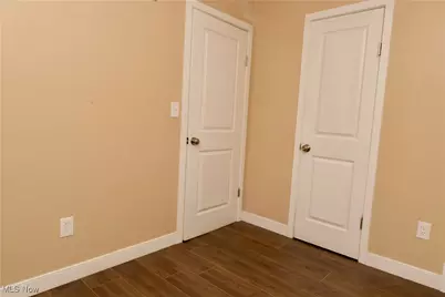 4440 E Lake Road, Sheffield Lake, OH 44054 - Photo 19