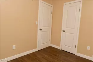 4440 E Lake Rd, Sheffield Lake, OH 44054 - Photo 19