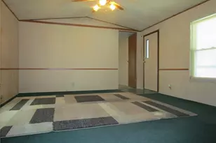 1626 132 E 51st St, Ashtabula, OH 44004 - Photo 17