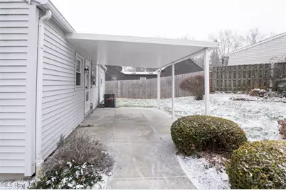 274 E State Street, Barberton, OH 44203 - Photo 15