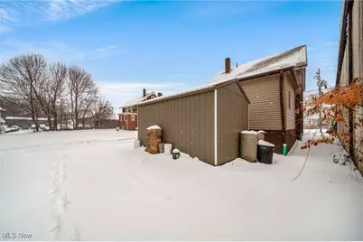 977 W Prospect Road, Ashtabula, OH 44004 - Photo 37