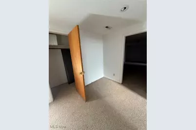 964 Country Club Drive, Zanesville, OH 43701 - Photo 13