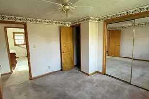 964 Country Club Dr, Zanesville, OH 43701 - Photo 35