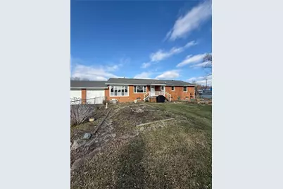 964 Country Club Drive, Zanesville, OH 43701 - Photo 3