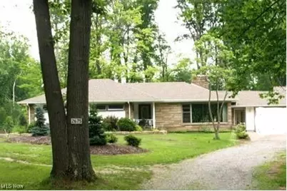 2675 Seifert Lewis Road, Hubbard, OH 44425 - Photo 1